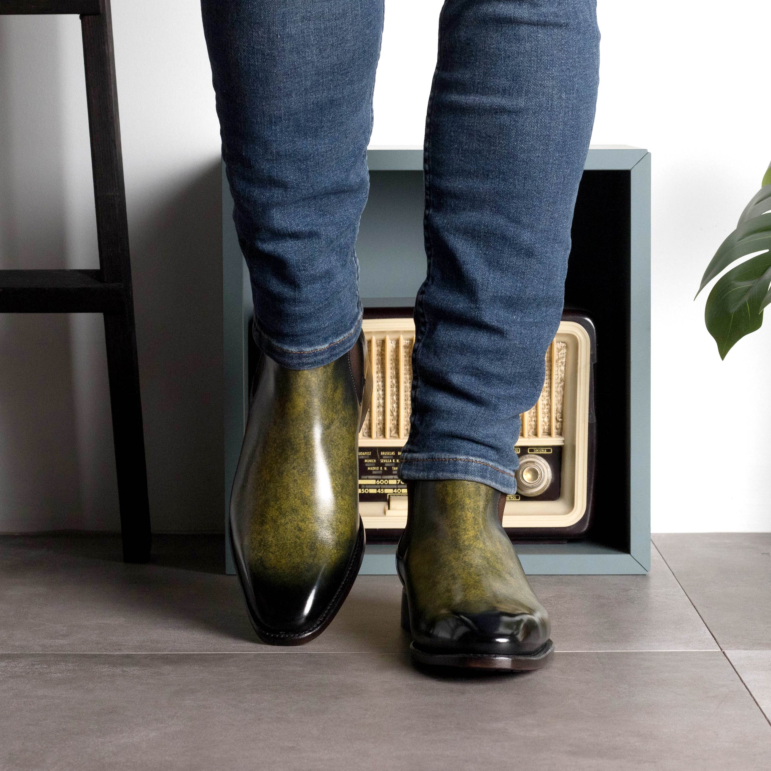 Khaki Patina - Alter Chelsea Boots